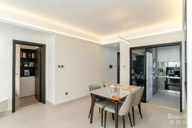 112㎡三室改兩室，一廳兩用布局，感受現(xiàn)代簡(jiǎn)約雅居的舒適與魅力